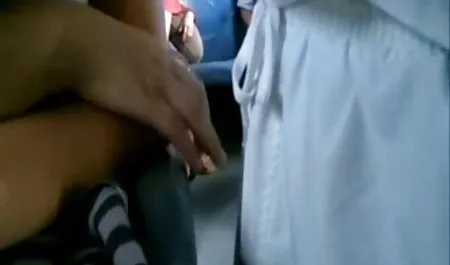La mejor manera de limpiar la próstata chicas calientes con minifalda