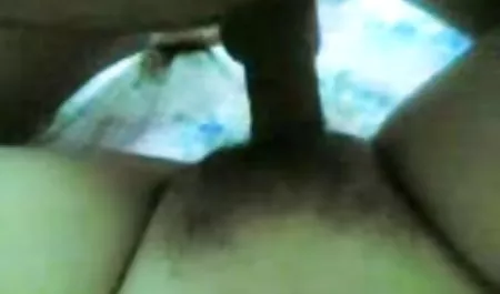 Fuimos a jugar en xnxx chicas calientes la ronda, abajo