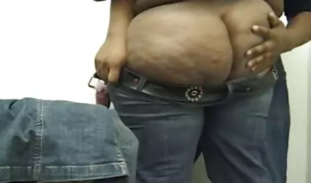 Borracho, la joven pareja se encuentra casi en el mujer chilena caliente metro