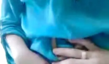 De puta mujeres cachondas en ropa interior madre