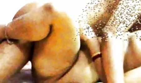 Grandes tetas, tetona, juego de sombreros para los hombres chicas lesbianas ardientes por el mar