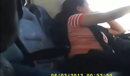 Estas tiendas necesitan para cuidar de la formación y maduras calientes tetonas del día a día.