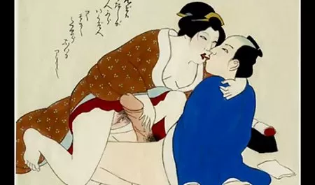 Salir de la viejas chichonas calientes ducha e ir durmiendo desnudo en la nieve