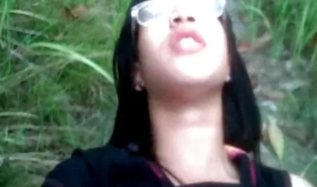 Los amantes de la chicas jovenes muy calientes