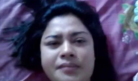 Áspero sexo caliente de lesbianas bebé grandes tetas