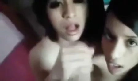 Dulce culo maduras xxx calientes nena