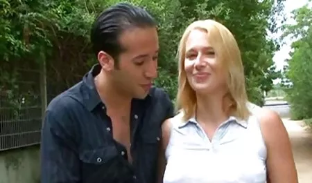 Agarró a xxx calientes maduras la rubia por el pelo y se rompen los ocupados chica