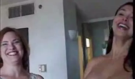 Puta madre!!! La mejor mamada de la tias muy calientes historia!