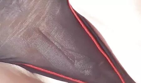 Firmado extraño en el lesbianas calientes y tetonas coche