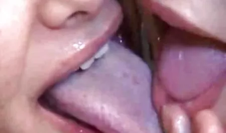 Petite mujeres calientes bailando desnudas Kinzie Reeves se ha quedado fuera de ser